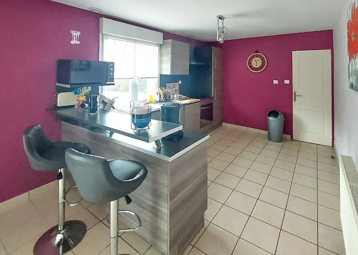 3 Bedroom Cozy In Holiday home Roquetoire