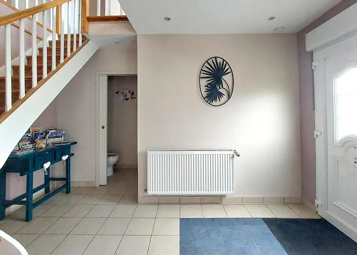 Holiday home 3 Bedroom Cozy In Roquetoire