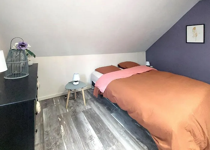 3 Bedroom Cozy In *